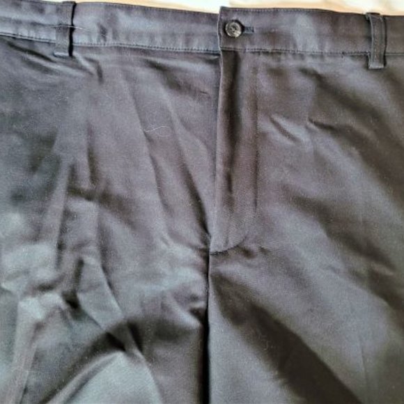 Izod Men's golf shorts size 42 black - Picture 2 of 2